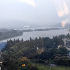 LAKE-VIEW REVOLVING RESTAURANT 여행 사진