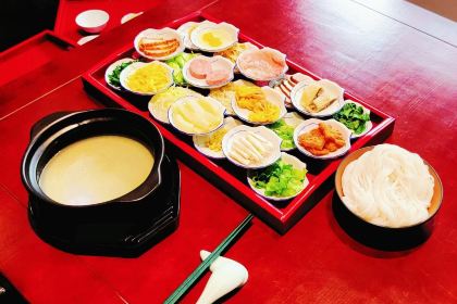 蒙自箬食谱餐馆