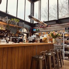 OMETHING DINING BAR User Photo