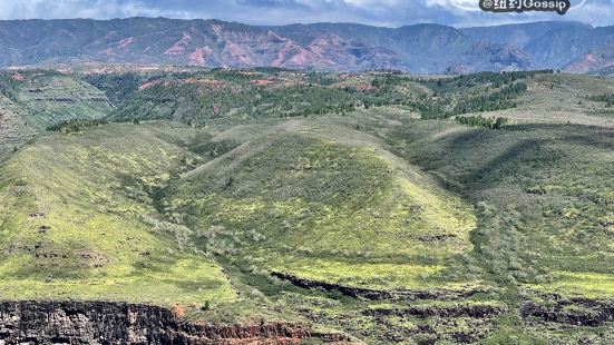 Kekaha Lookout是可爱岛上Waimea峡谷附近的