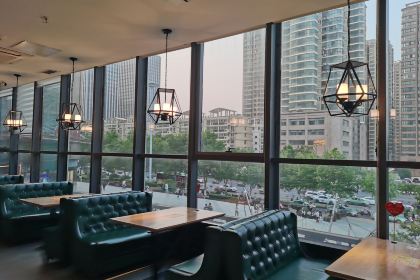 豪客来牛排(中原万达店)