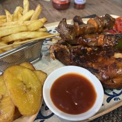 6 Degrees South Grill and Wine Bar 여행 사진