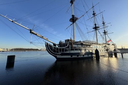 Фрегат Благодать