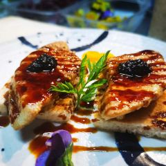 鄂尔多斯皇室国际酒店(万达广场王府井店)·四海汇海鲜自助餐厅 User Photo