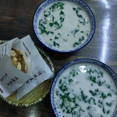 穆得·老周家牛肉烧饼(普利街店) User Photo