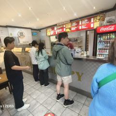 Golden Chippy張用戶圖片