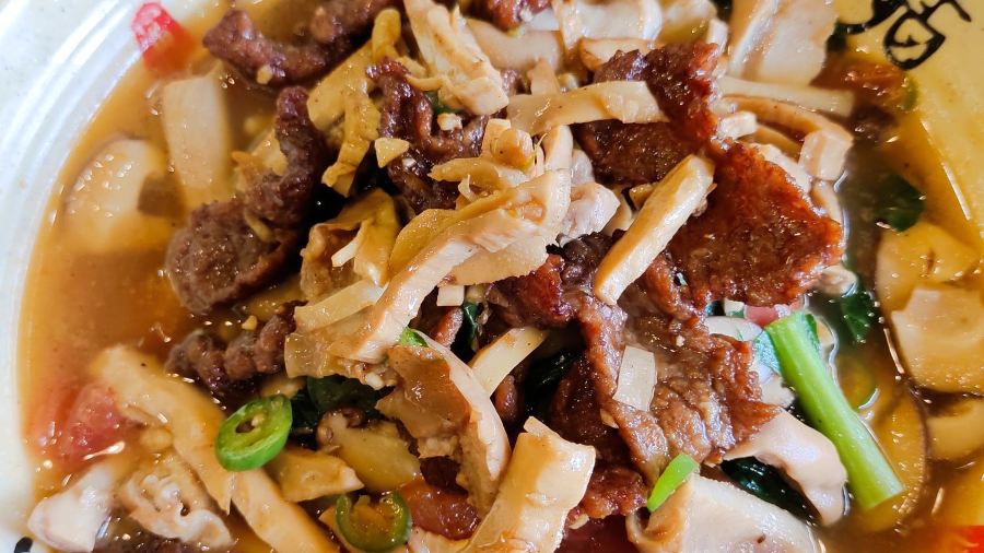 老坊屋川菜馆(跃龙店)