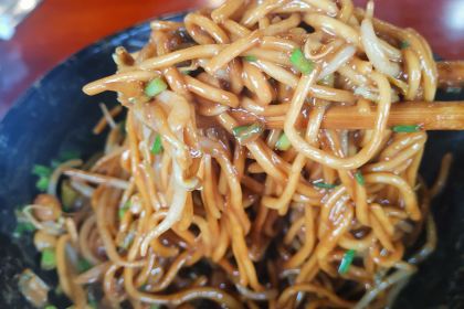一碗热干面(九龙明苑小区店)