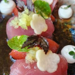 Peak with Priceless Restaurant & Bar 여행 사진