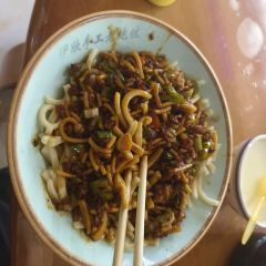 Yixinshougongpaozhang User Photo