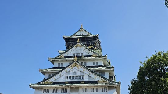 大阪城公园目前是不要门票的。大班对于日本历史来说非常重要，记