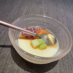 山石榴·贵州菜(前滩太古里店) User Photo