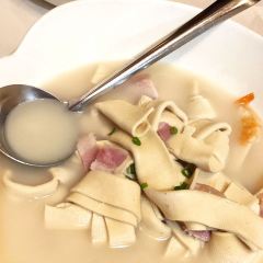 Tiantaibinguancanyinbu User Photo