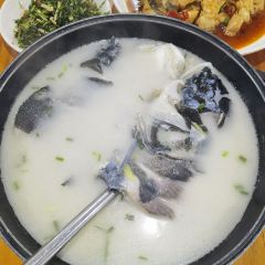 渔水谣·湖岸风味私房菜(千岛湖旅游码头店) User Photo