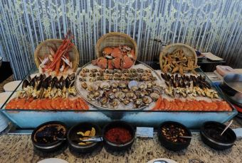 Silver Sky Revolving Restaurant (Quancheng Square Da Ming Hu Branch) user photo