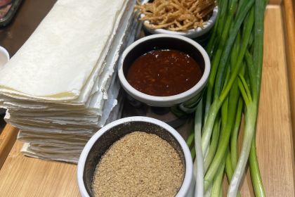 煎饼卷大葱
