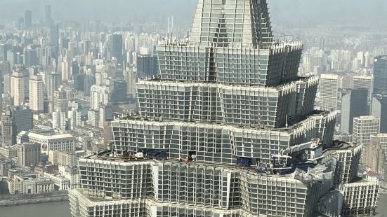 📍金茂大厦88层楼这栋楼在88层就等于是在340米高空，俯