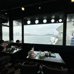 Lucky Pierrot Bay Area Main Shop User Photo