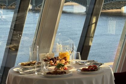 Фрегат Благодать