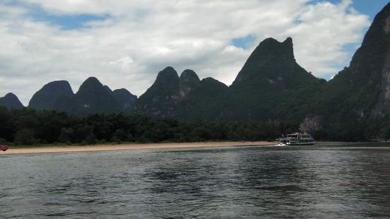 桂林山水甲天下，阳朔山水甲桂林，既然去旅游了，那桂林阳朔的山