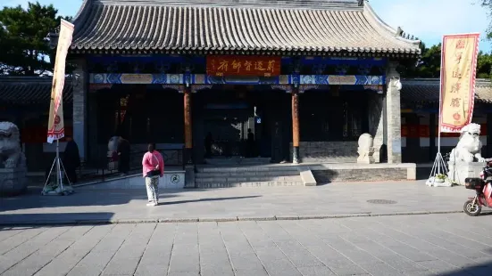 位于辽宁葫芦岛的兴城古城里，挺有特色的，可以去看看！