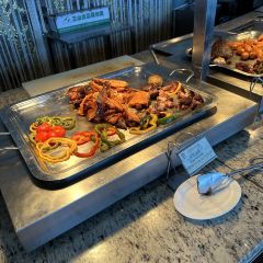 濟南怡豪大飯店（泉城廣場趵突泉店）·銀頂旋轉餐廳張用戶圖片