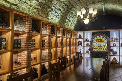 YUN NA GONG JIU ZHUANG GU SHI