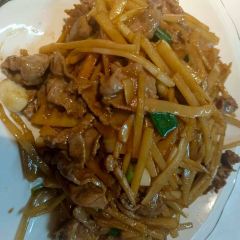 Wangyue Lake Shore · Banyan Lake Secret Restaurant User Photo