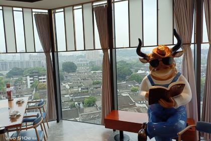 八合里牛肉火锅(东街口店)