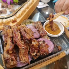 蒙格樂蒙餐張用戶圖片