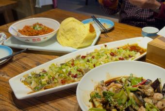 LI'S PIMPLE SOUP User Photo