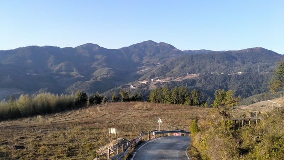Guangdong Skyscraper Town Ecological Tourism Resort