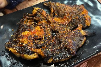 鳗七爷红糟烧烤(六一南路店)