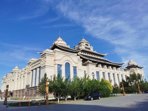 Ulan Muqir Palace Grand Theatre