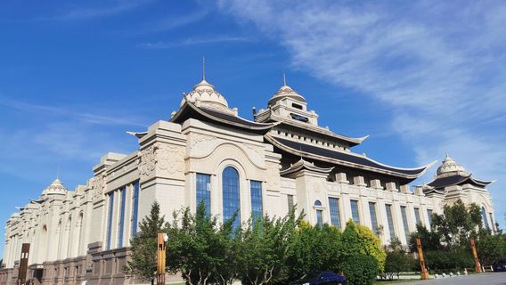 Ulan Muqir Palace Grand Theatre