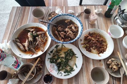 驴友小酒馆