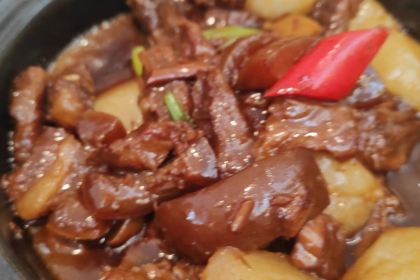 王小厨特色菜馆(建设路店)