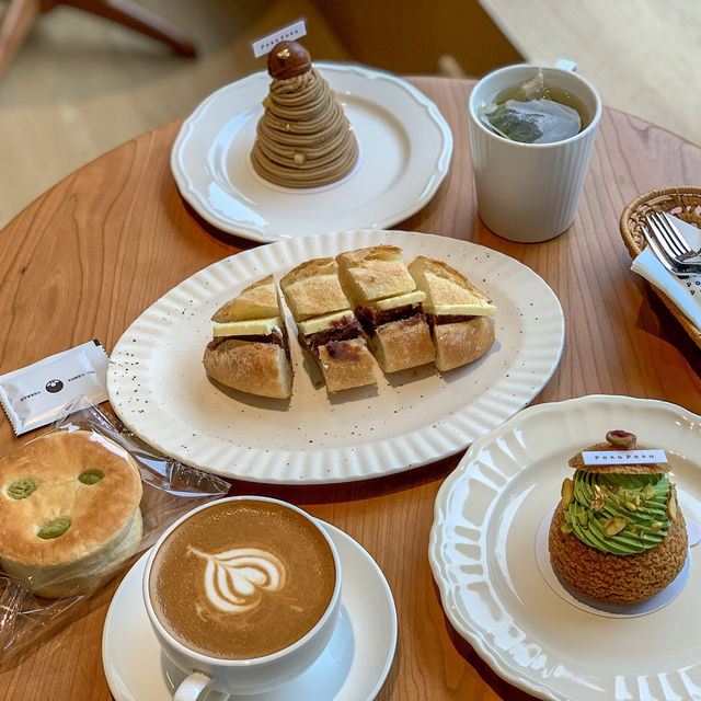 中国で日本風パンとケーキが食べられる可愛いお店「Poka Poka」
