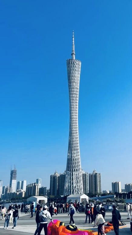 Ersha Island - Free camping and picnic spot in Guangzhou city.