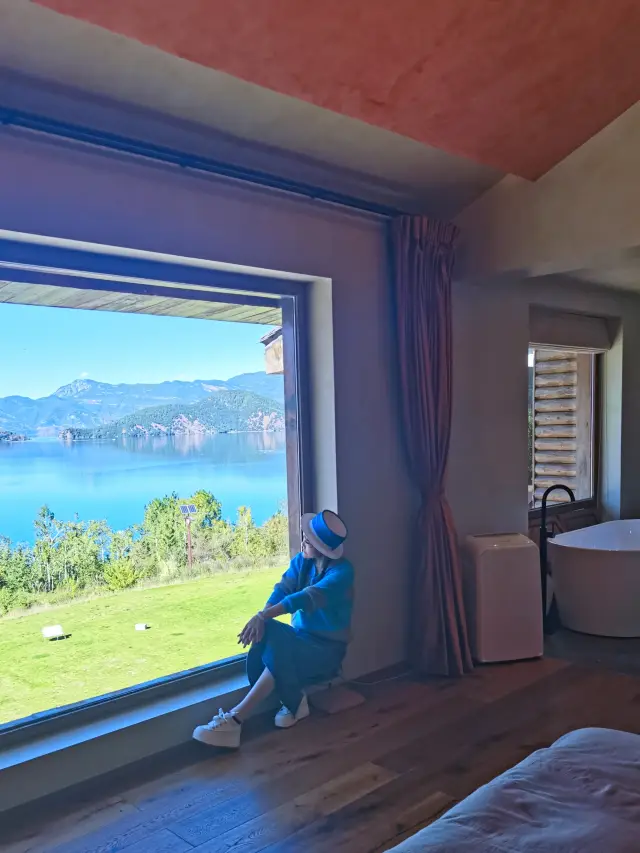 A story of traveling thousands of mountains for a window
