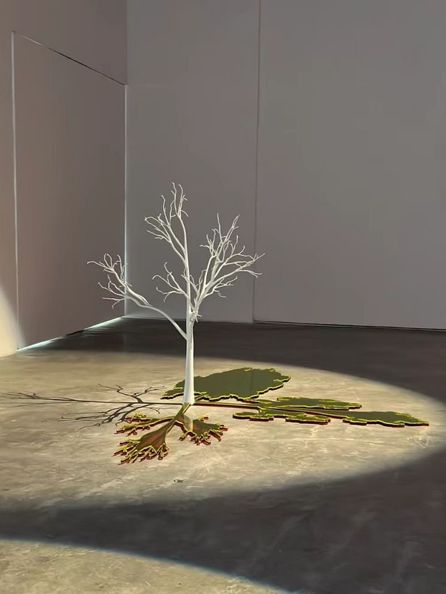 上海新展 翩翩起舞抵抗虛無心 激光裝置好酷 上海新展 翩翩起舞抵抗虛無心 激光裝置好酷