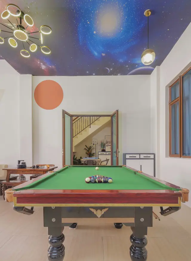 분위기도 여기까지 왔으니, 이제 온천에 가야겠다