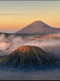 日落bromo火山