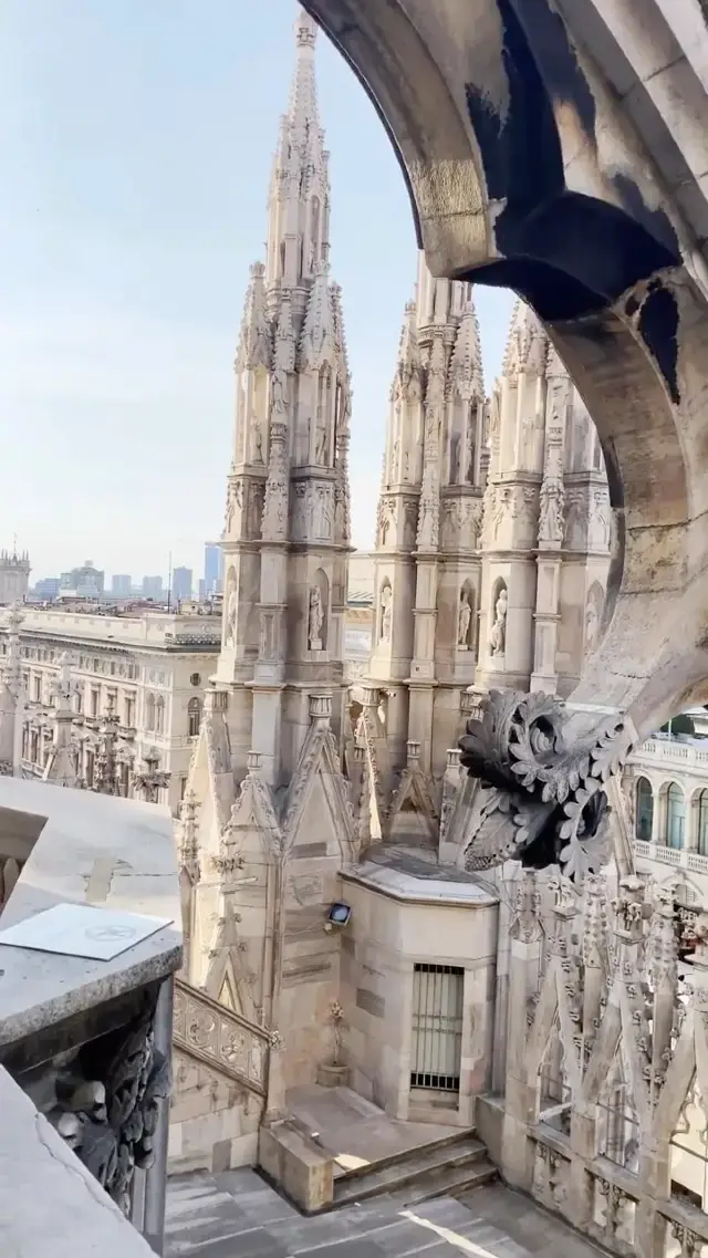 The Breathtaking Duomo di Milano: A Wonder for the Mind and Eyes ✨