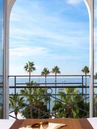 🌟 Cannes Chic: Discover Hôtel Barrière le Majestic 🌟