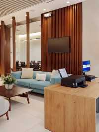 🌟 Quito's Comfy Stay: Holiday Inn Airport Highlights ✈️🛏️