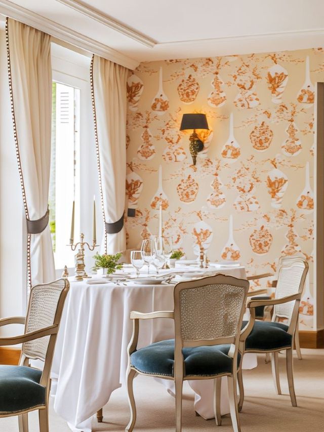 🌟🏰 French Elegance: Top Stay in Onzain! 🍷✨