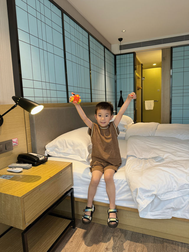 炎炎夏日帶娃來貴陽吹22 °的風