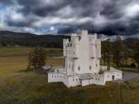 A Historical Glorious Castle!
