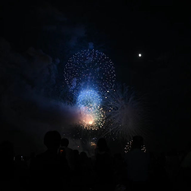 鎌倉花火大會—驚人的夏天的終極浪漫